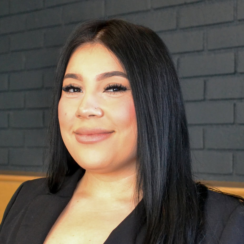 Headshot of Yelin Mondragon